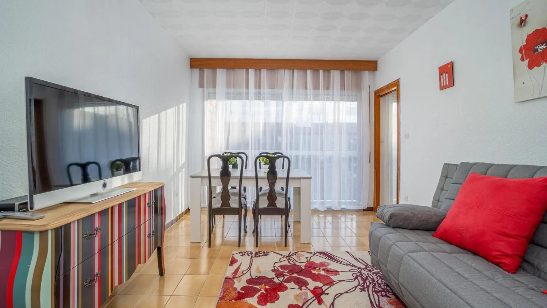 Basic Confort Apartamento Poeta Marquina 2Do 2027 Roses